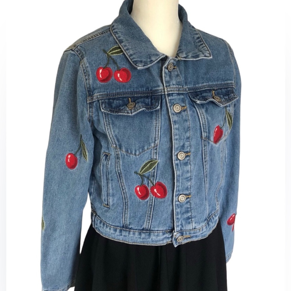 Forever 21 | Cherry Jean Jacket